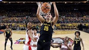 فريق ميشيغان يُحرز لقب بطولة الـNCAA لكرة السلة للمرة الأولى منذ 1989