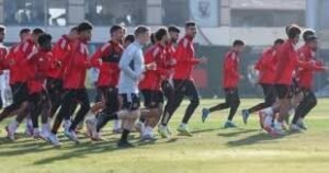 الأهلي المصري يواصل استعداداته لنهائي دوري أبطال أفريقيا وسط غيابات مؤثرة