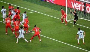 الأرجنتين تعبر سويسرا بثلاثية بعد التمديد وتبلغ نصف نهائي كأس العالم 2026
